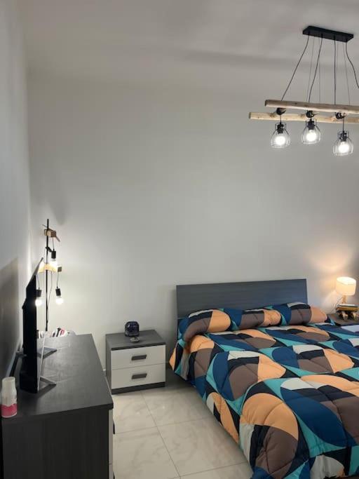 Orizzonte 5 Terre, Viale Italia 221 - Partenza Battelli 5 Terre * La Spezia