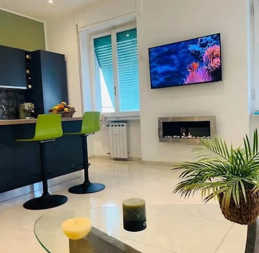 Orizzonte 5 Terre, Viale Italia 221 - Partenza Battelli 5 Terre